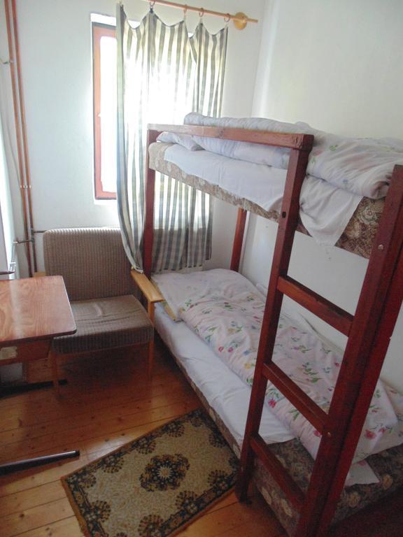 Huta Vendeghaz Hotell Kishuta Exteriör bild