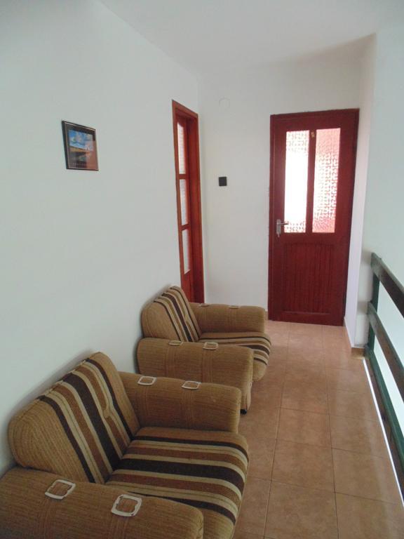 Huta Vendeghaz Hotell Kishuta Exteriör bild